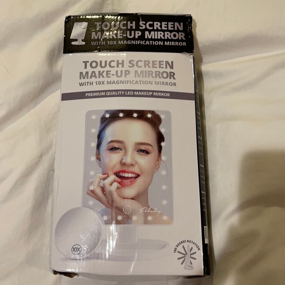 Make-up mirror